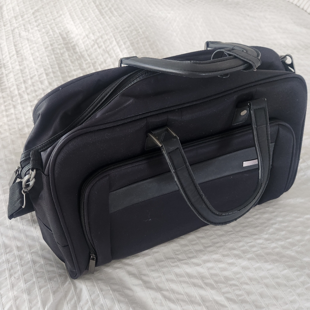 Calvin Klein | Black Luggage Bag Duffel Travel Carrier
